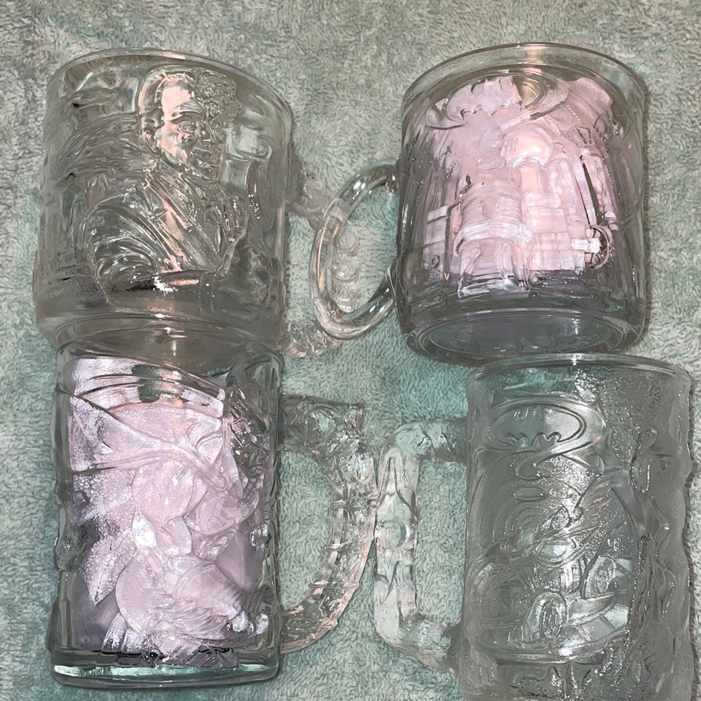 Unique Vintage Clear Glass Mug Set